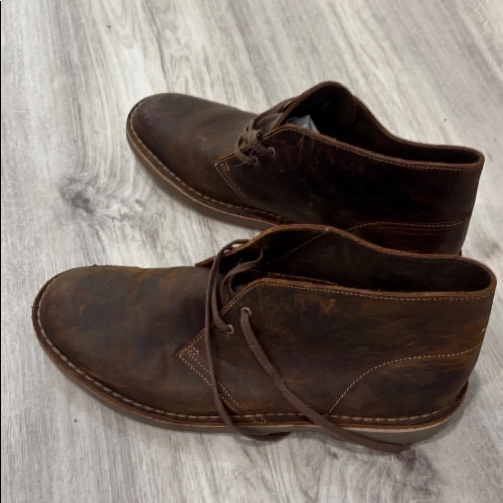 Clark’s  Men's Brown Leather Boots chucka boots size 12